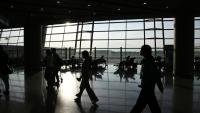 Une quinzaine d'associations demandent à la Commission européenne de lancer une enquête sur la facturation des bagages à main des compagnies aériennes Easyjet, Norvegian, Ryanair, Transavia, Volotea, Vueling et Wizzair