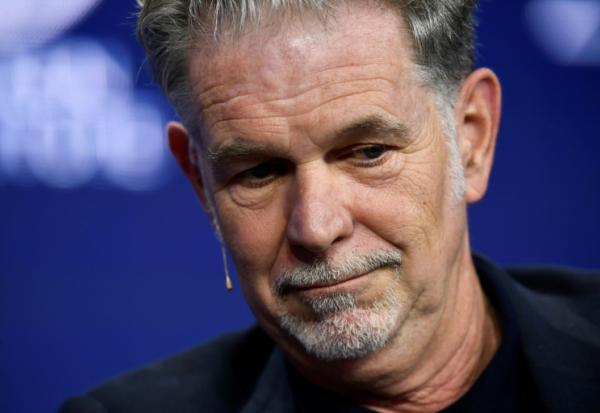 Le co-fondateur de Netflix Reed Hastings à la Milken Institute Global Conference le 18 octobre 2021