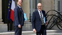 Le ministre des Comptes publics, David Amiel (g), et le ministre de l'Économie et des Finances, Roland Lescure, à la sortie de l'Élysée, le 24 juin 2026 à Paris
