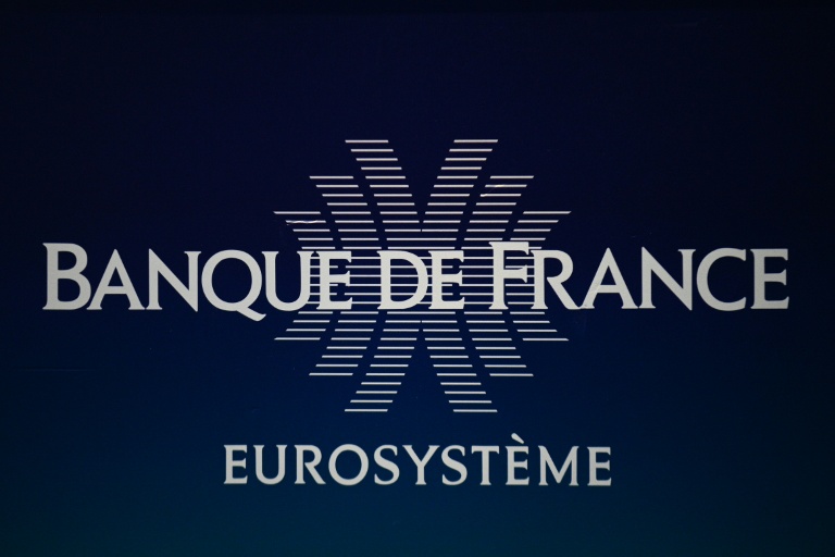 La banque centrale française s'attend dorénavant à une croissance de 0,5% du PIB sur l'année 2026, contre 0,9% attendu en mars