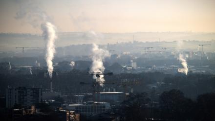 Les émissions de gaz à effet de serre en baisse en 2026 en France, mais pas assez