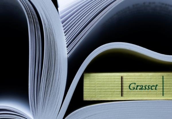 Plus de 300 auteurs et acteurs du monde de l'édition appellent dans une tribune publiée par la Tribune Dimanche à la création d'une "clause de conscience" dans leur secteur 