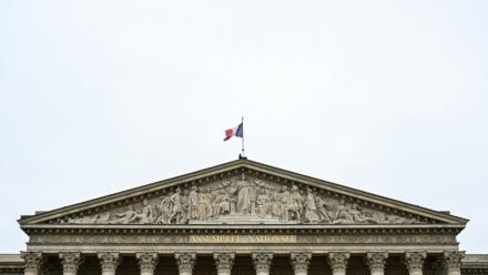Le gouvernement organise lundi un débat sans vote au Parlement sur le rôle de la France dans les crises internationales