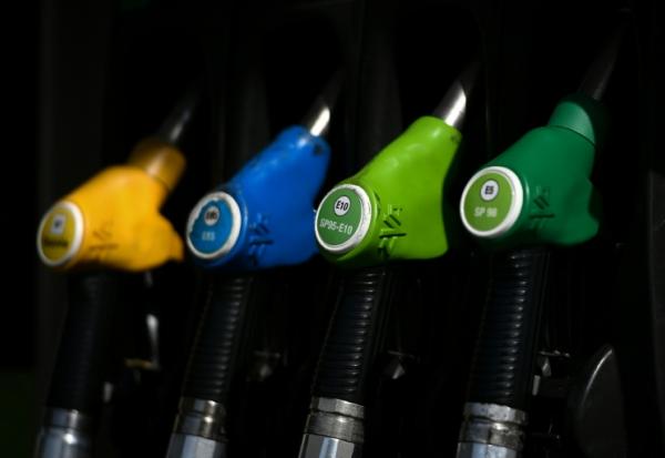 Le ministère de l'Economie réfute le fait que l'Etat soit le "grand gagnant" de la hausse du prix des carburants liée à la guerre au Moyen-Orient