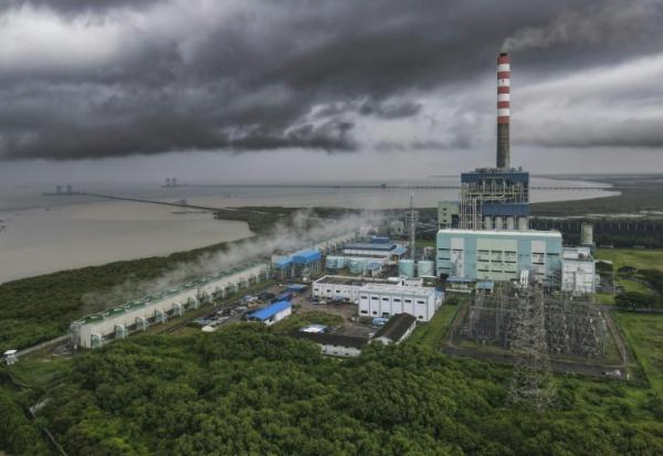 La centrale à charbon de Cirebon, en Indonésie, le 28 janvier 2026