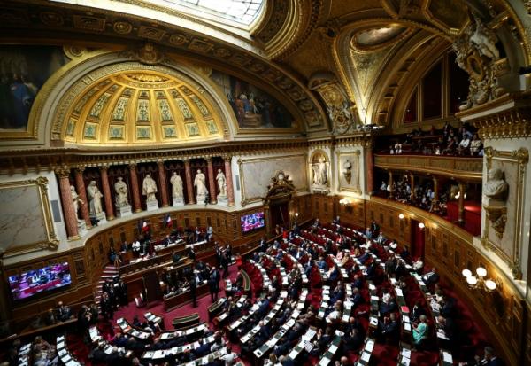 La commission des Lois du Sénat examine mercredi le projet de loi de lutte contre les ingérences étrangères