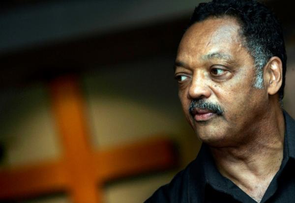 Le révérend Jesse Jackson, figure de la lutte pour les droits civiques aux Etats-Unis, le 25 octobre 2005 à Johannesburg, en Afrique du Sud