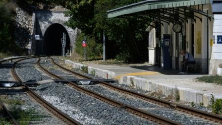 La petite gare de Clelles, sur la ligne régionale entre Grenoble et Gap, le 18 août 2025 en Isère