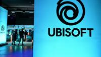 Le géant français du jeu vidéo Ubisoft se réorganise et plonge en Bourse, suscitant l'inquiétude de ses salariés 