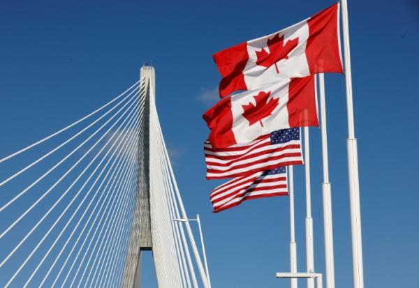 L'escalade dans le conflit commercial entre les Etats-Unis et le Canada a remis en cause un partenariat économique qui était il y a peu l'un des plus étroits au monde.