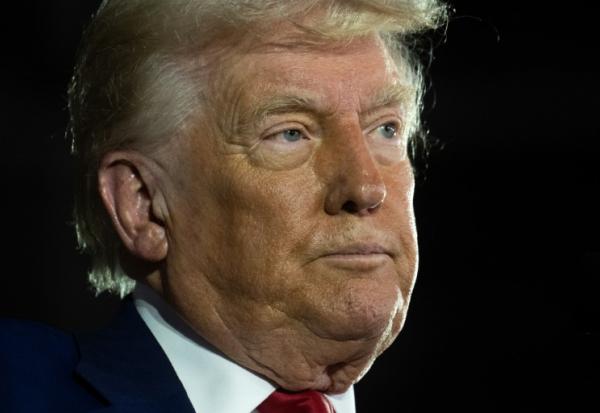 Le président américain Donald Trump le 29 avril 2025 à Warren, dans le Michigan (nord des Etats-Unis), où il a célébré devant des milliers de soutiens les 100 premiers jours de son second mandat