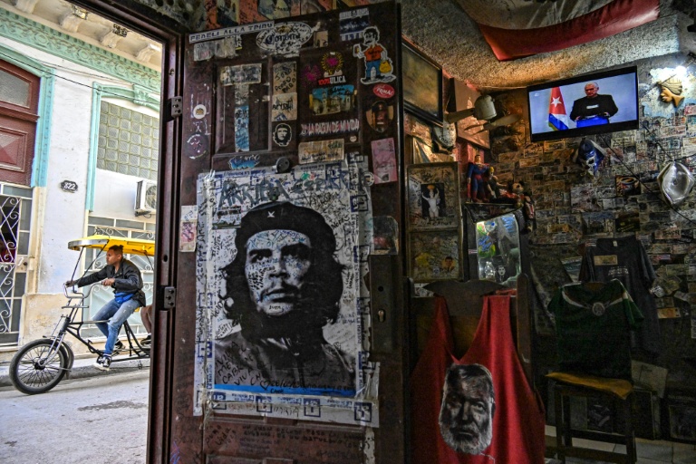 Le président cubain Miguel Diaz-Canel s'exprimant à la télévision nationale, à La Havane, le 5 février 2026 