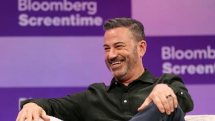 L'humoriste américain Jimmy Kimmel lors d'une conférence sur les médias à Los Angeles, le 8 octobre 2025 en Californie