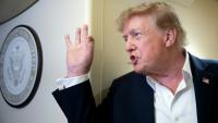 Le président américain Donald Trump à bord d'Air Force One le 13 septembre 2026
