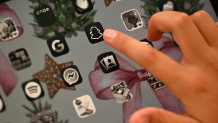 L'Indonésie a annoncé vendredi l'interdiction à compter du 28 mars de l'accès aux réseaux sociaux aux jeunes de moins de 16 ans