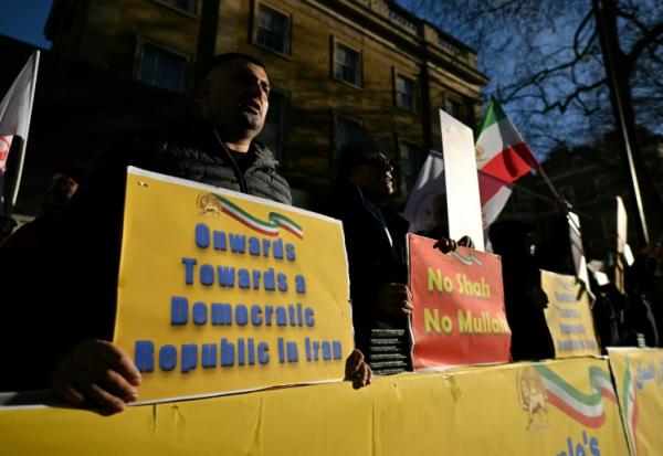 Manifestation à Londres contre la répression des manifestations en Iran, le 14 janvier 2026