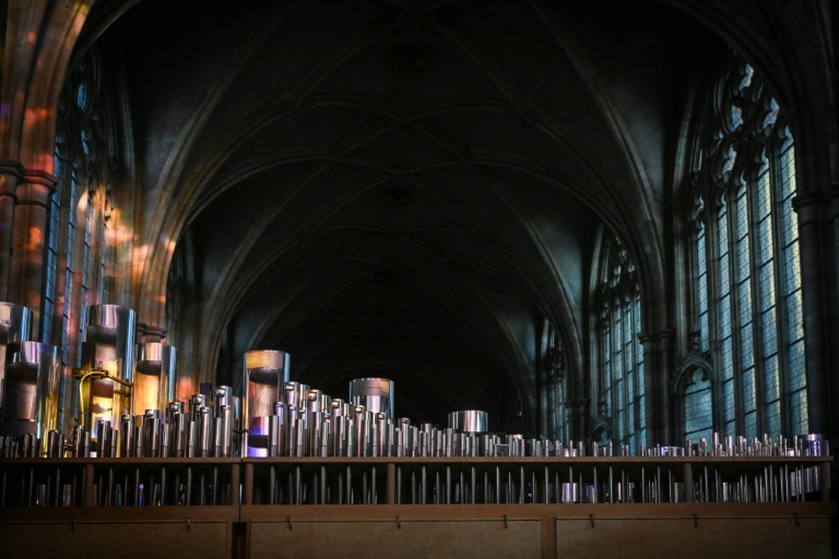 Les tuyaux du nouvel orgue de la cathédrale Saint-Guy à Prague, le 5 novembre 2025 en République tchèque