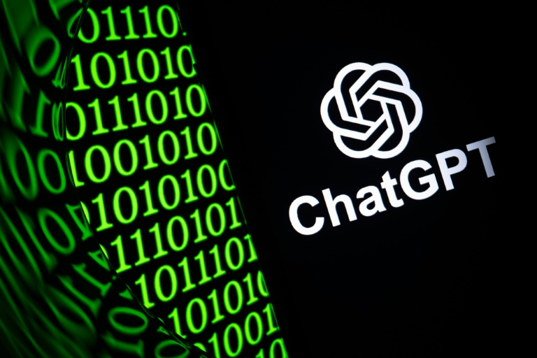 Le procureur de Floride assigne OpenAI et son patron Sam Altman, accusant leur interface ChatGPT de mettre en danger de jeunes utilisateurs rendus dépendants, et de les encourager à certains comportements nocifs