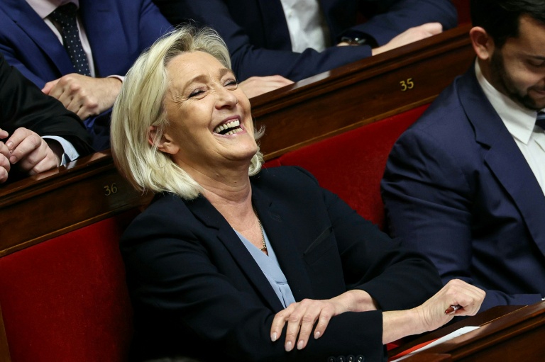 La présidente du groupe RN Marine Le Pen à l'Assemblée nationale, le 23 décembre 2025 à Paris