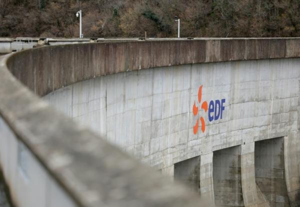 Vue du barrage hydroélectrique de Vouglans, dans l'est de la France, le 12 février 2026