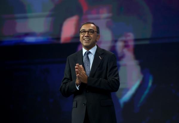 Vivek Badrinath, directeur général de la GSMA, lors du salon mondial du mobile de Barcelone en Espagne, le 2 mars 2026