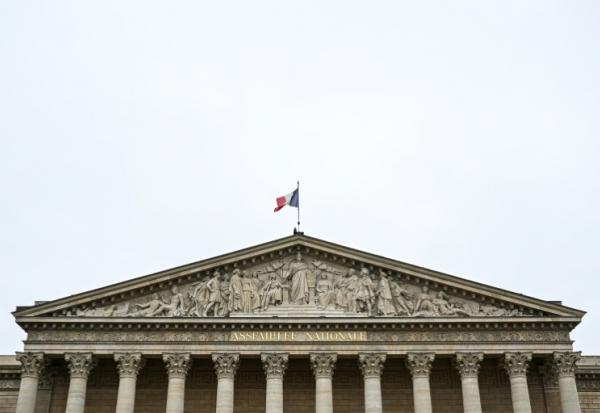 Le gouvernement organise lundi un débat sans vote au Parlement sur le rôle de la France dans les crises internationales