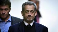 Nicolas Sarkozy quitte son domicile pour se rendre à la prison de la Santé, à Paris, le 21 octobre 2025