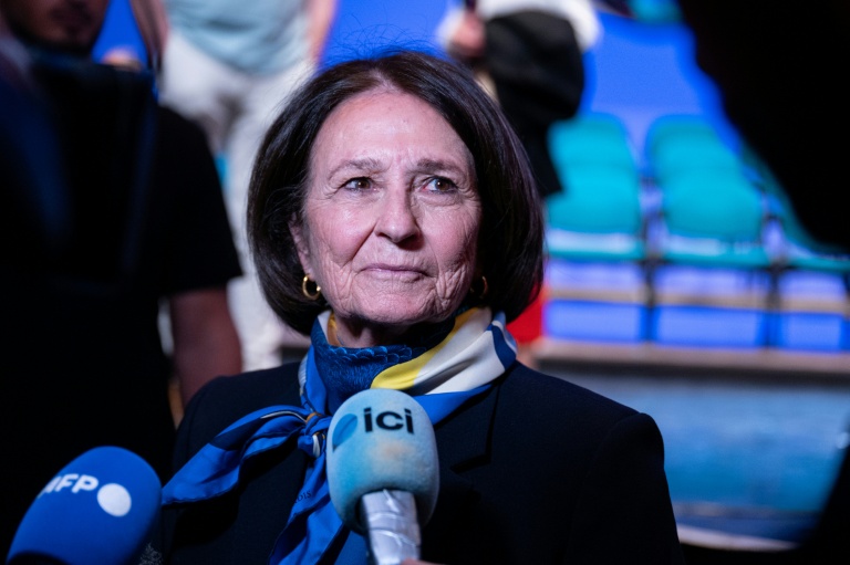Josée Massi, maire sortante de Toulon et candidate à sa réélection, fait une déclaration à la presse lors d'un meeting de campagne à Toulon, le 3 mars 2026 dans le Var
