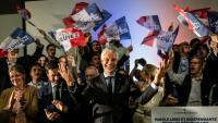 Le président du groupe parlementaire Droite Républicaine Laurent Wauquiez (C), à la fin de son dernier meeting de campagne pour la présidence du parti Les Républicains (LR) à Jonage, le 16 mai 2025