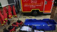 Une baignoire de refroidissement d'urgence et des poches de glace, dans une caserne de pompiers à Paris, le 28 juin 2026 lors d'un épisode de canicule en France