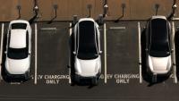 Des voitures électriques à Corte Madera, Californie, le 19 mai 2025