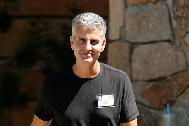 Josh D'Amaro, responsable des parcs d'attraction de Disney, désigné futur patron du groupe, à Sun Valley (Idaho) le 8 juillet 2025
