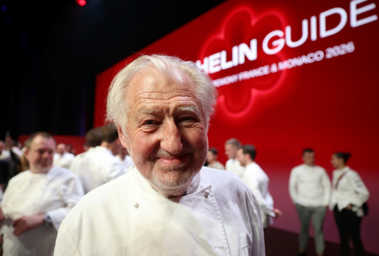 Le chef Pierre Gagnaire après avoir reçu le prix de « Chef Mentor » 2026 à l'issue de la cérémonie de remise des prix du Guide Michelin 2026 à Monaco, le 16 mars 2026