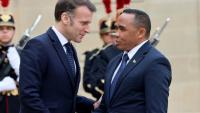 Le président français Emmanuel Macron accueille à l'Elysée le nouveau dirigeant malgache Michaël Randrianirina, à Paris le 24 février 2026