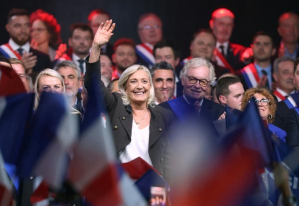 La candidate du Rassemblement national à la présidentielle, Marine Le Pen, le 13 septembre 2026 à Hénin-Beaumont, dans le Pas-de-Calais