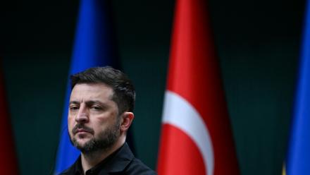 Volodymyr Zelensky en conférence de presse au cours d'une visite en Turquie, à Ankara, le 19 novembre 2025