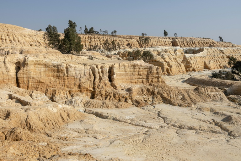 Vue générale d'un terril minier à Roodepoort (Afrique du Sud), le 23 juillet 2026