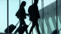 Des passagers à l'aéroport de Brest le 22 octobre 2024
