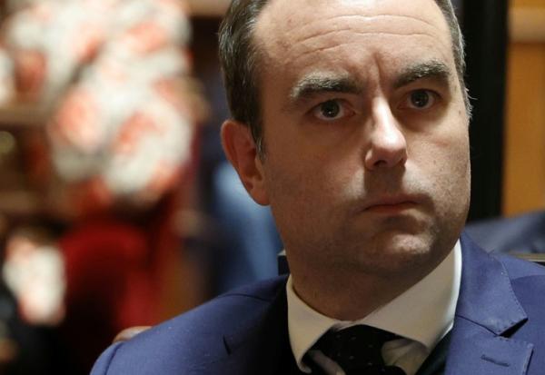 Le Premier ministre Sébastien Lecornu assiste à une séance de questions au gouvernement au Sénat, le 26 novembre 2025 à Paris