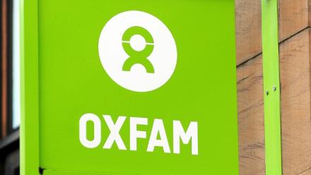 Le logo d'Oxfam, à Glasgow, le 10 février 2018
