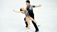 Le couple japonais Riku Miura et Ryuichi Kihara lors du programme libre des Jeux olympiques de Milan-Cortina le 16 février 2026 à Milan (Italie)
