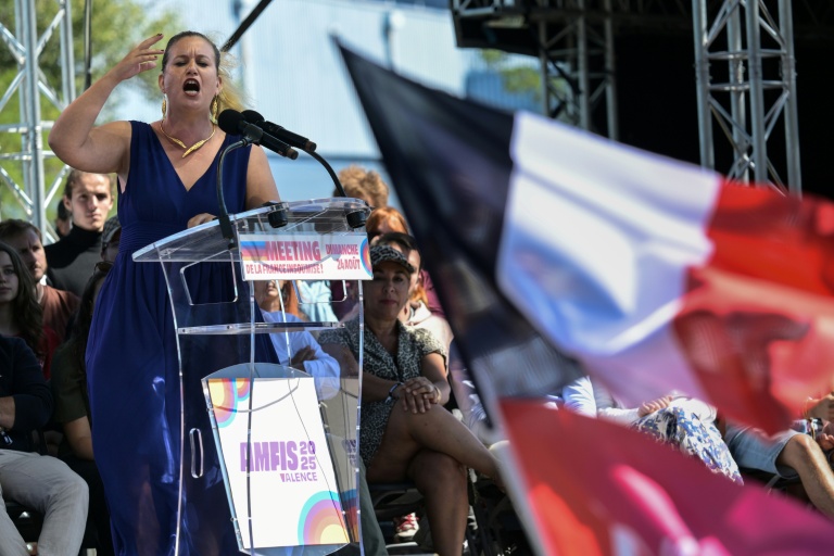 Mathilde Panot lors des universités d'été de La France Insoumise à Châteauneuf-sur-Isère dans la Drôme le 24 août 2025