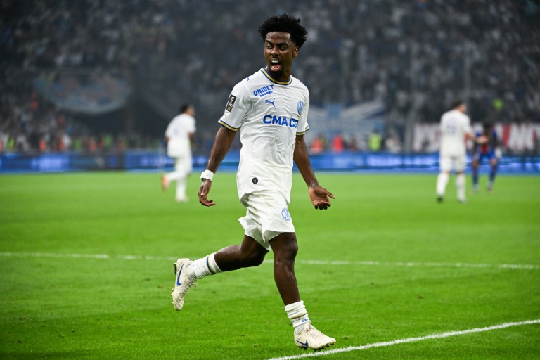 Le milieu de terrain de Marseille Angel Gomes après son but égalisateur contre le PSG, le 20 septembre 2026 au Vélodrome