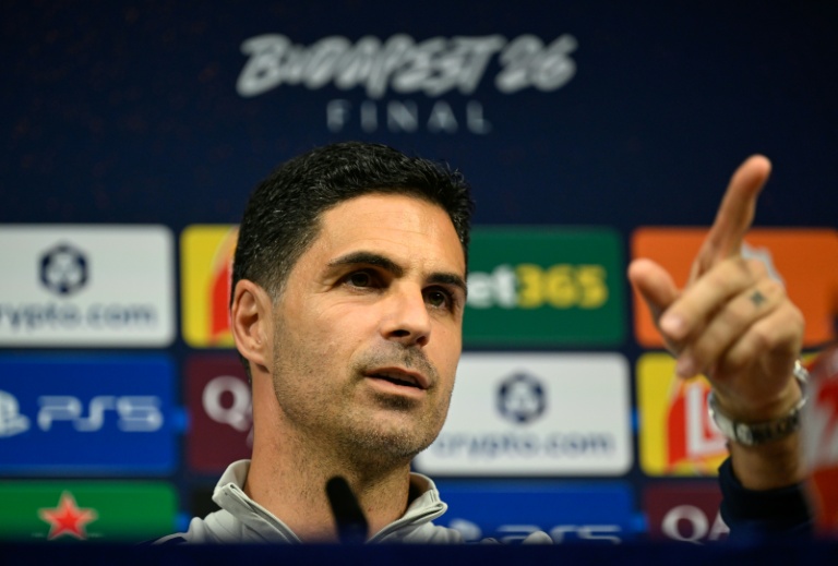L'entraîneur d'Arsenal Mikel Arteta, en conférence de presse, le 29 mai 2026 à Budapest
