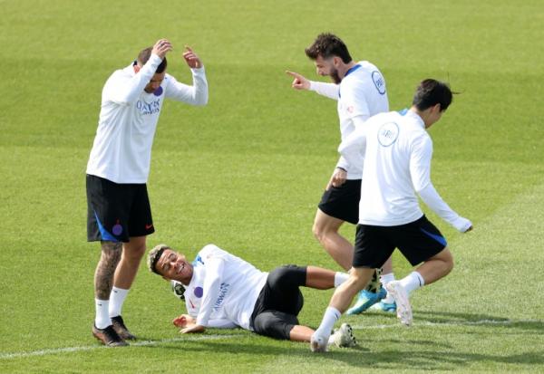 Les Parisiens lors de l'entraînement de veille de match  au Campus PSG de Poissy, le 27 avril 2026 en vue du choc contre le Bayern Munich