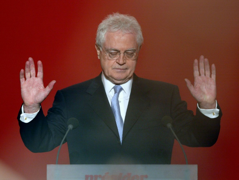 Lionel Jospin lors de sa défaite au premier tour de la présidentielle le 21 avril 2002