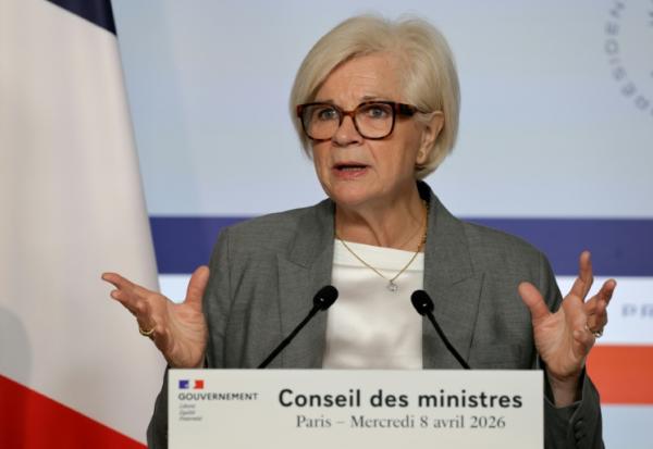 La ministre des Armées, Catherine Vautrin, lors d'une conférence de presse à l'issue du Conseil des ministres à l'Élysée, le 8 avril 2026 à Paris