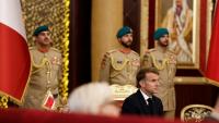 Le président français Emmanuel Macron assiste à une cérémonie de signature d'accord avec le roi de Bahreïn près de Zallaq, le 20 octobre 2026
