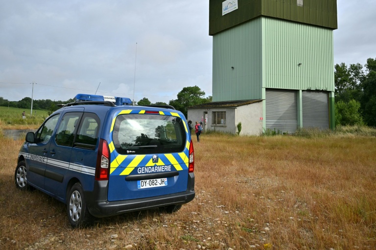 Le silo où les enquêteurs ont découvert le corps d'une enfant qui pourrait être Lyhanna, à Puycasquier dans le Gers, le 5 juin 2026