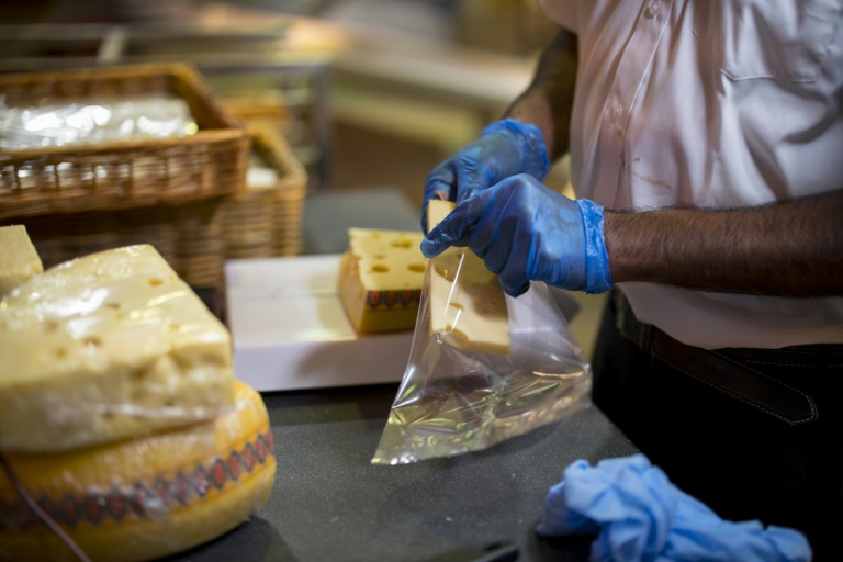 Le marché américain représente 25.000 tonnes de fromages, principalement de l'emmental et du brie et quelques AOP